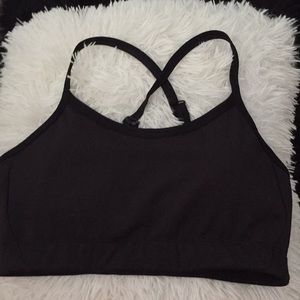 Black sports bra for women